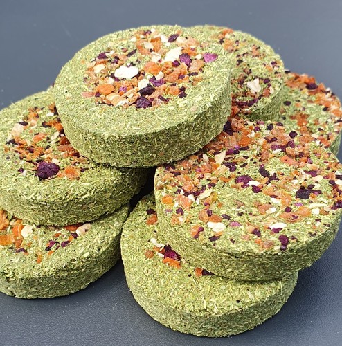 Natural timothy hay veggie - natural,