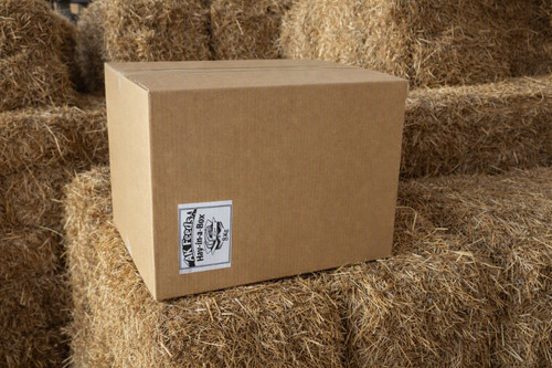 8kg meadow hay box - hay, in